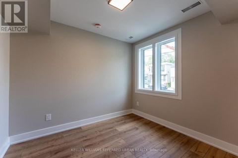 2 - 352 JONES AVENUE 2 Beds Apartment for Rent