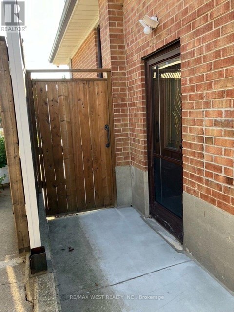 23 SELLMAR ROAD 1 Apartment for Rent