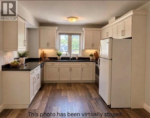 204 BEECHWOOD DRIVE Unit# 4 2 Beds Apartment for Rent