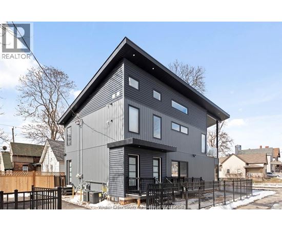 687 ASSUMPTION STREET 3 Beds Home, Duplex for Rent - Photo gallery 1