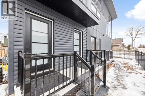 687 ASSUMPTION STREET 3 Beds Apartment for Rent