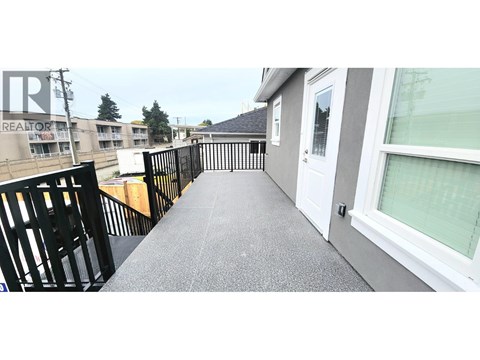 658 E 65TH AVENUE 4 Beds Apartment for Rent