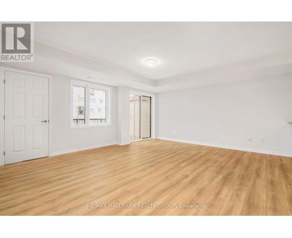 300 ZENITH PRIVATE 2 Beds Condo, Home, Townhouse for Rent - Photo gallery 3