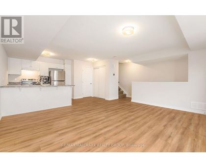 300 ZENITH PRIVATE 2 Beds Condo, Home, Townhouse for Rent - Photo gallery 4