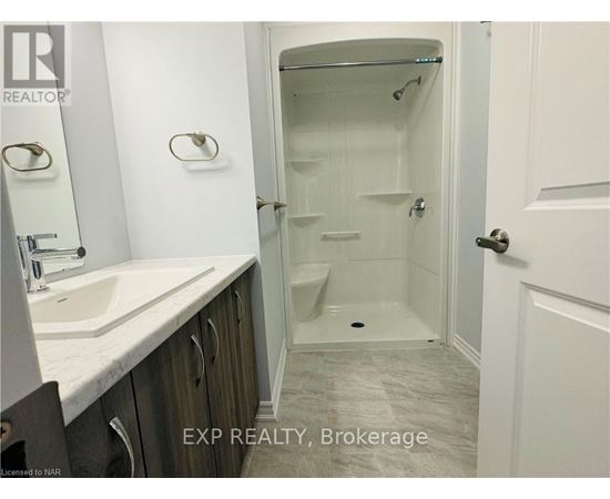 49 - 3 MANN TRAIL 3 Beds Condo, Home for Rent - Photo gallery 5