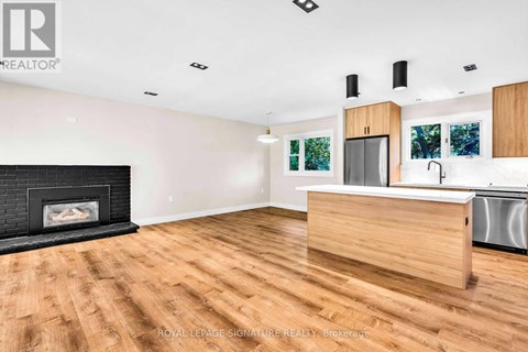UNIT A - 986 SRIGLEY STREET 3 Beds Apartment for Rent