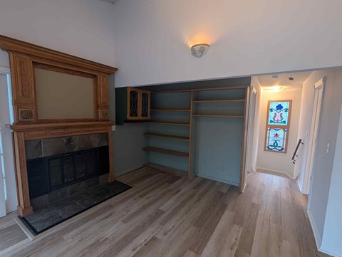 218 S Fairview Street 3 Beds Apartment for Rent