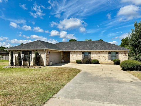 136 Reese Run 3 Beds Apartment for Rent