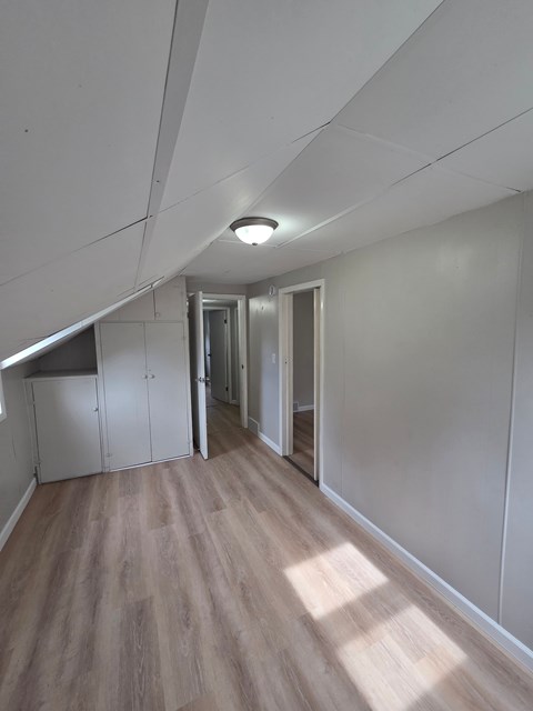 SLI-403 7Th Street 5 Beds Apartment for Rent