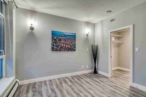 #906, 99 Spruce Place SW 2 Beds Apartment for Rent