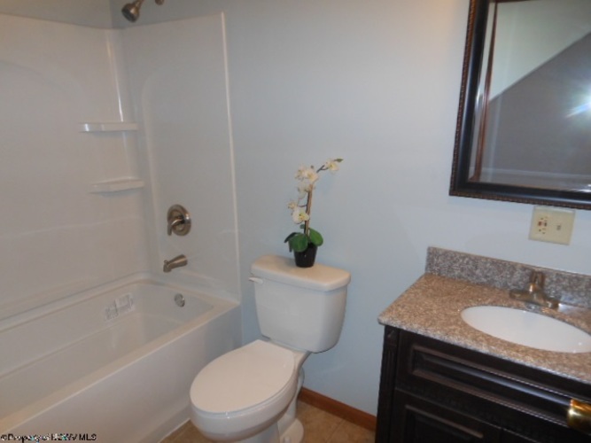 1421 Northwest Dr 3 Beds Single Family Home for Rent - Photo gallery 3