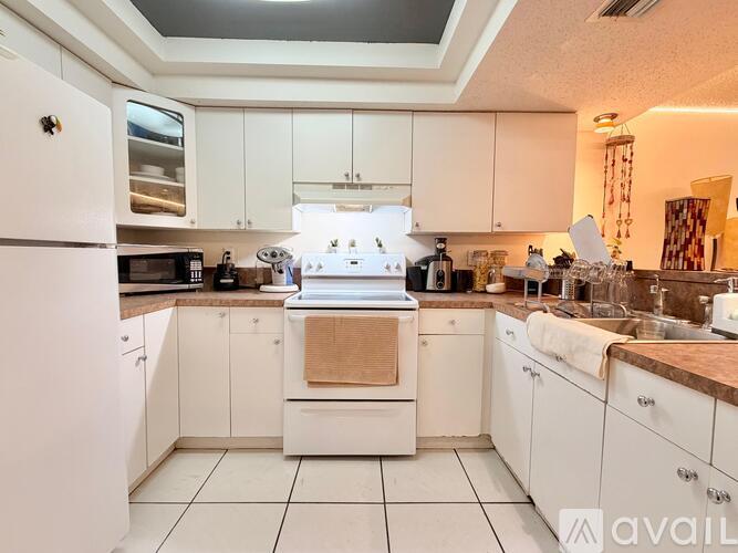 3730 Inverrary Drive 1 Condo for Rent - Photo gallery 5