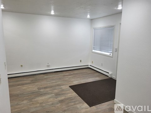 4852 Glasgow Drive 2 Beds Apartment for Rent
