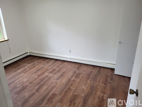 4852 Glasgow Drive 2 Beds Apartment for Rent