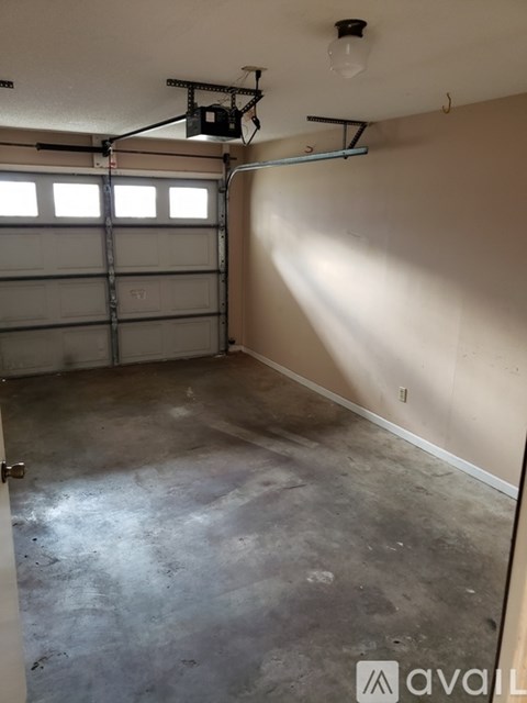151 Candlebrook Drive 2 Beds Apartment for Rent