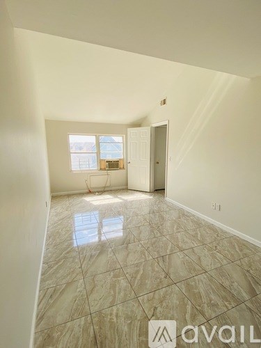 35 Port Lane 1 Apartment for Rent