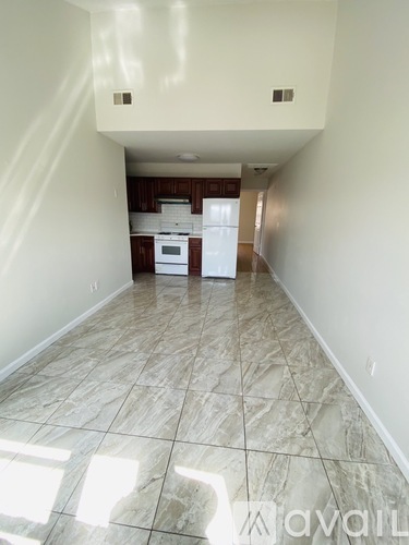 35 Port Lane 1 Townhouse for Rent - Photo gallery 2