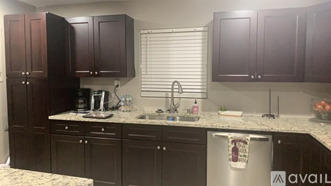 4 Steens Rd 4 Beds Apartment for Rent