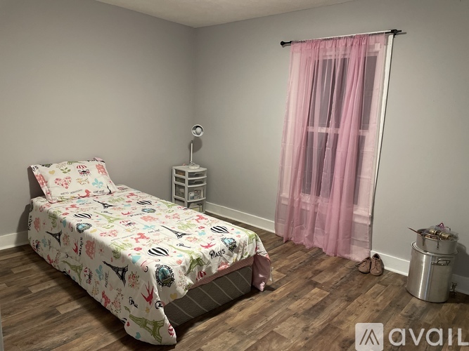 4 Steens Rd 4 Beds Single Family Home for Rent - Photo gallery 5