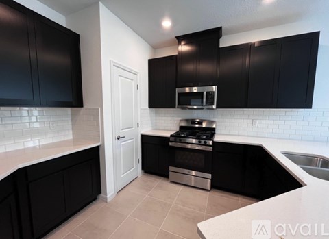 16229 Paynes Ml Dr 5 Beds Apartment for Rent