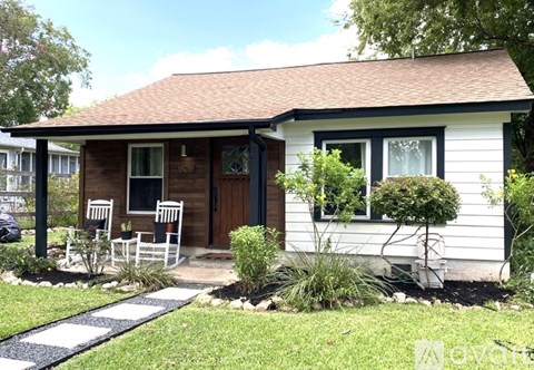 506 Zennia Street 3 Beds Apartment for Rent