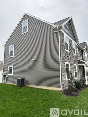 824 Byler Cir 3 Beds Apartment for Rent