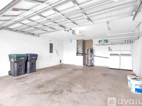 8141 Fort Thomas Way 3 Beds Apartment for Rent