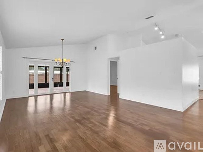 8141 Fort Thomas Way 3 Beds Single Family Home for Rent - Photo gallery 5