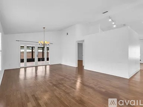 8141 Fort Thomas Way 3 Beds Apartment for Rent