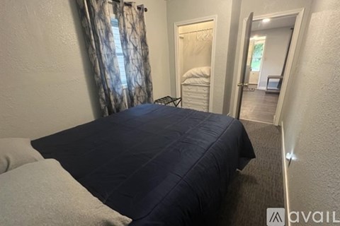 2729 Pine Ave 2 Beds Apartment for Rent