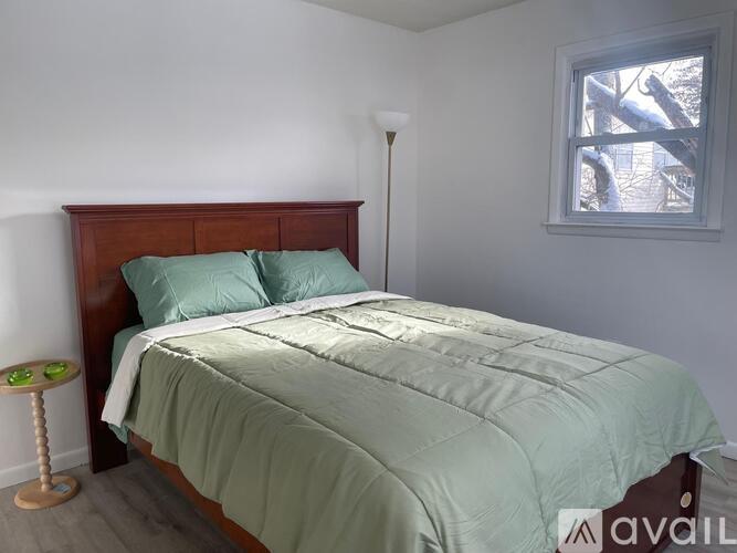 123 North Champlain Street 2 Beds Apartment for Rent - Photo gallery 3