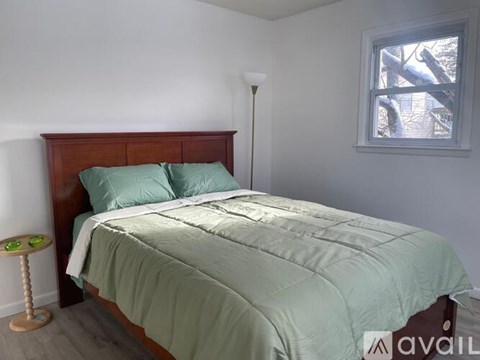 123 North Champlain Street 2 Beds Apartment for Rent