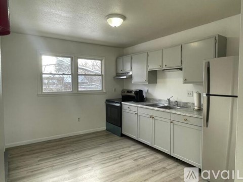 123 North Champlain Street 2 Beds Apartment for Rent