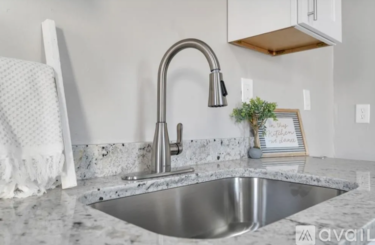 43 Jenkins St 1 Single Family Home for Rent - Photo gallery 4
