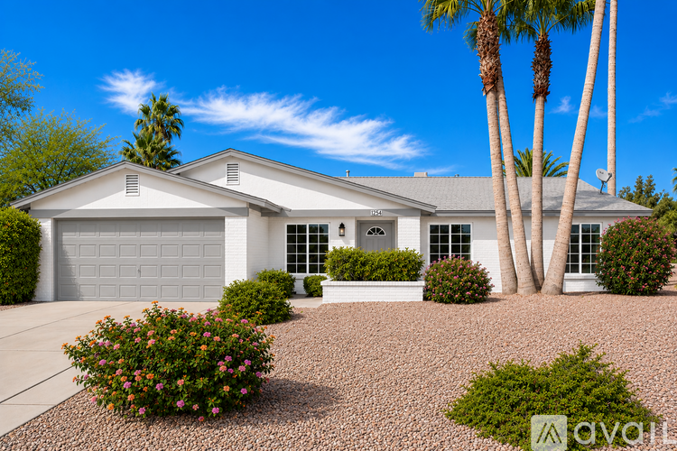 5222 E Nisbet Rd 4 Beds Single Family Home for Rent - Photo gallery 1