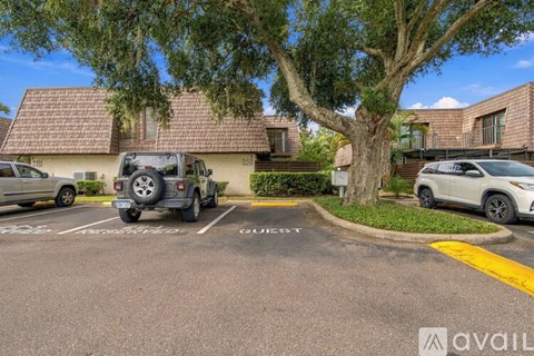 15428 East Pond Woods Drive 3 Beds Apartment for Rent