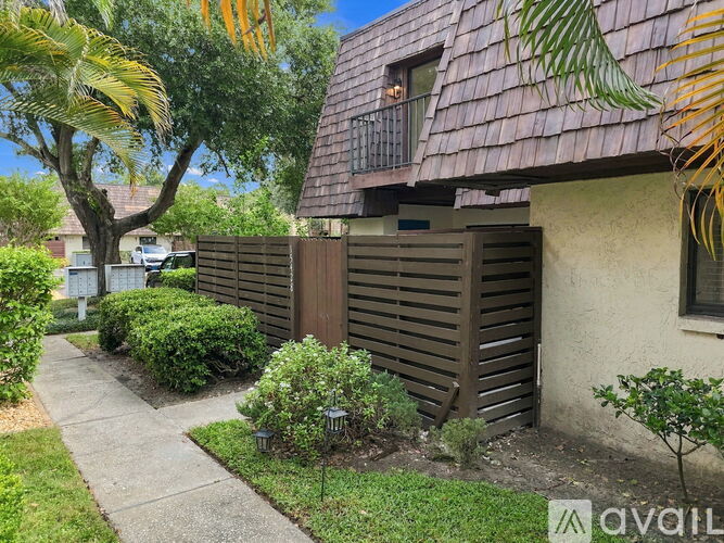 15428 East Pond Woods Drive 3 Beds Condo for Rent - Photo gallery 2