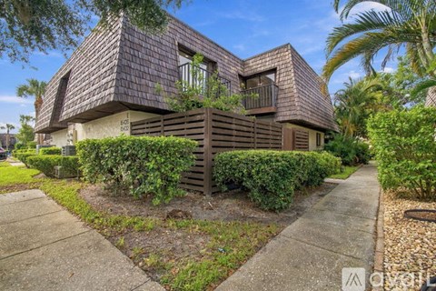 15428 East Pond Woods Drive 3 Beds Apartment for Rent