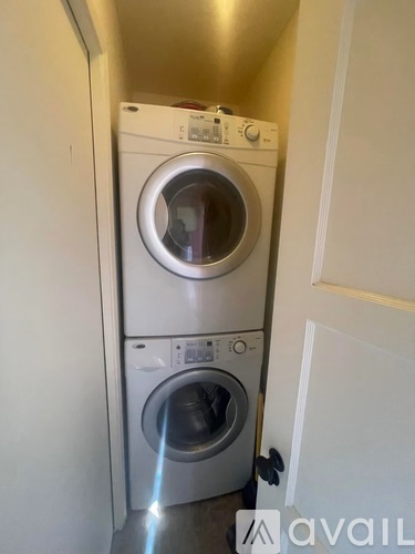 747 H Ave 1 Apartment for Rent - Photo gallery 2
