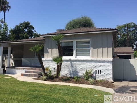 11721 La Maida Street 4 Beds Apartment for Rent