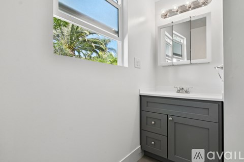11721 La Maida Street 4 Beds Apartment for Rent