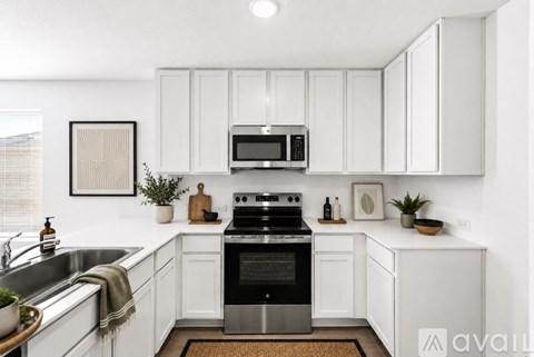 3548 Canyon Ridge 4 Beds Apartment for Rent
