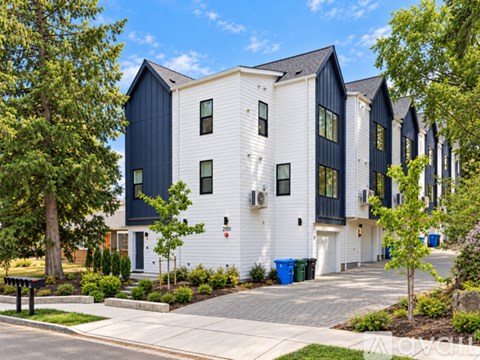 2151 North 147Th Street 3 Beds Apartment for Rent