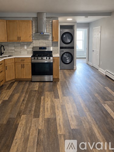 311 Lafayette Street 3 Beds Apartment for Rent