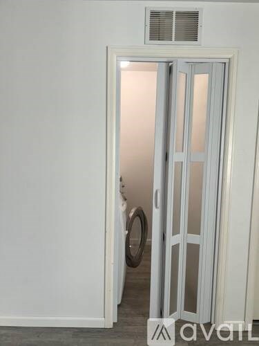 5378 Blair View 2 Beds Apartment for Rent