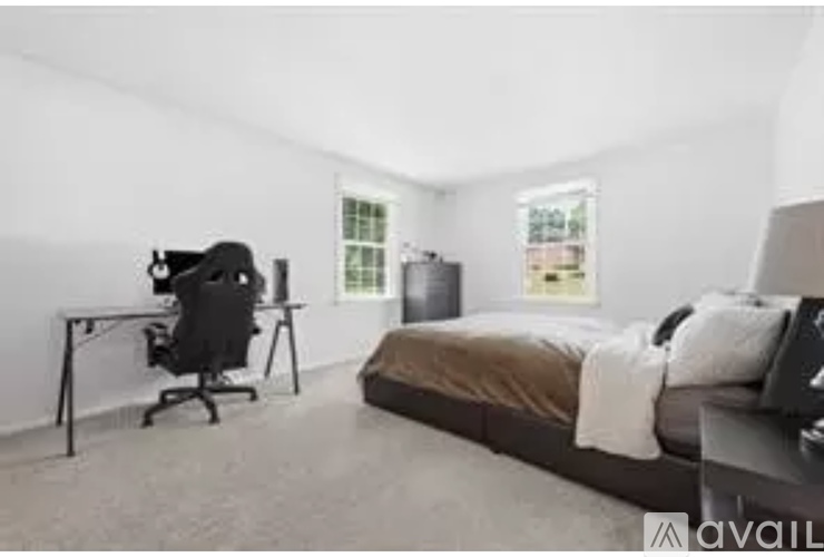 283 Brookwood Road 4 Beds Single Family Home for Rent - Photo gallery 1