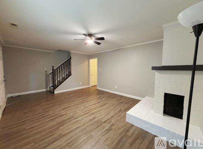 5519 Hamstead Crossing Studio Townhouse for Rent - Photo gallery 3