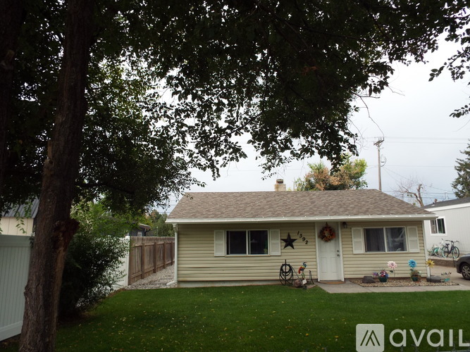1392 Canyon Ave 3 Beds Single Family Home for Rent - Photo gallery 1