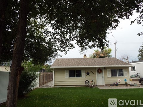 1392 Canyon Ave 3 Beds Apartment for Rent