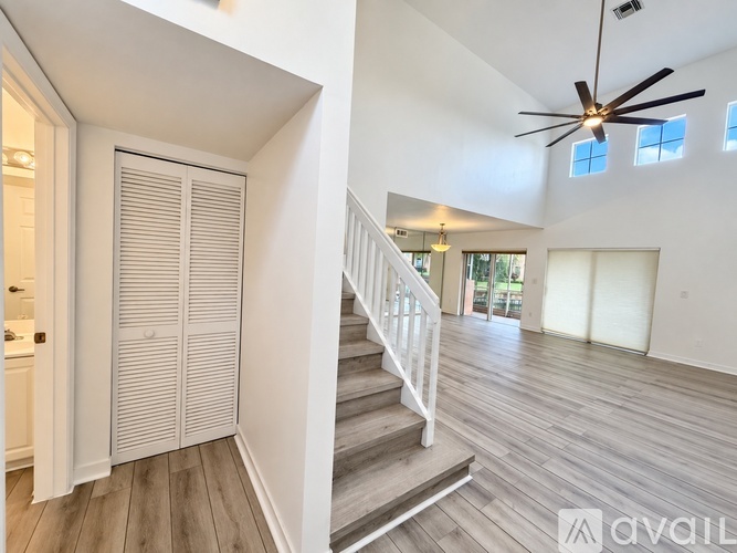 1430 N Trafalgar Cir. 3 Beds Single Family Home for Rent - Photo gallery 3